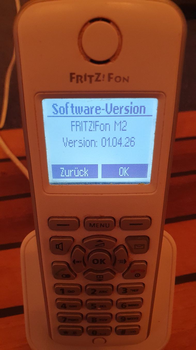Fritz Telefoni: Fritz Fon M2 - Schnurloses Telefon  DECT – Usato da Biberist venduto da stang4eva 2