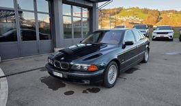 BMW E39 535i V8 