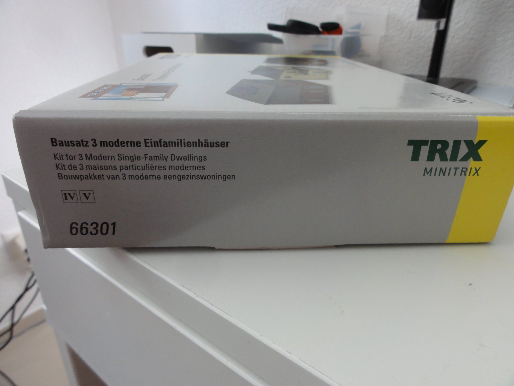 Trix Modellini di ferrovie: Minitrix 66301 Bausatz drei moderne Einfamilienhäuser, neu – Nuovo e nell'imballaggio originale da St. Gallen venduto da Zuerichente 2