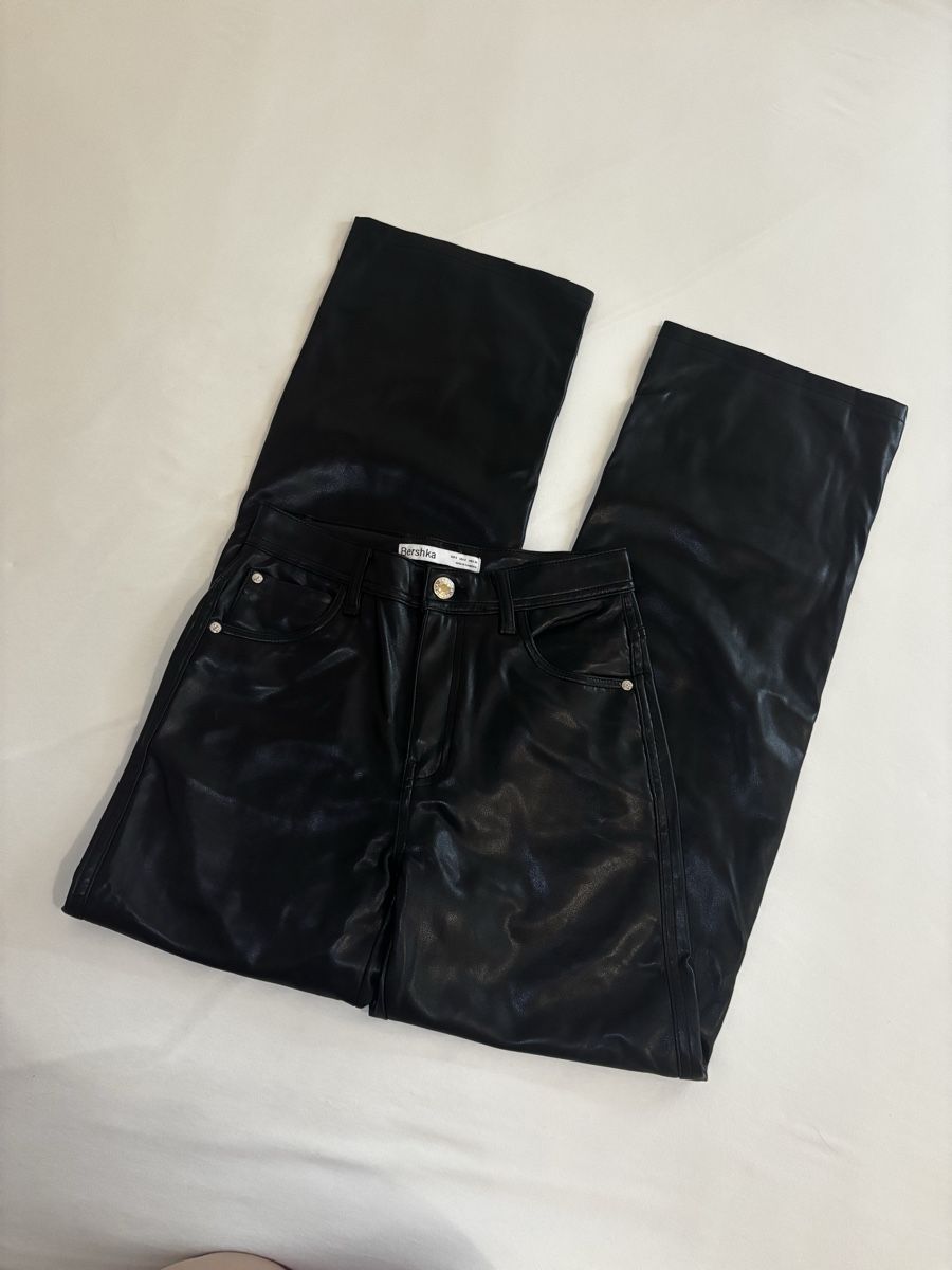 Zara Pantaloni: pantalon Zara – Nuovo (secondo la descrizione) da Vouvry venduto da sha_rk5q