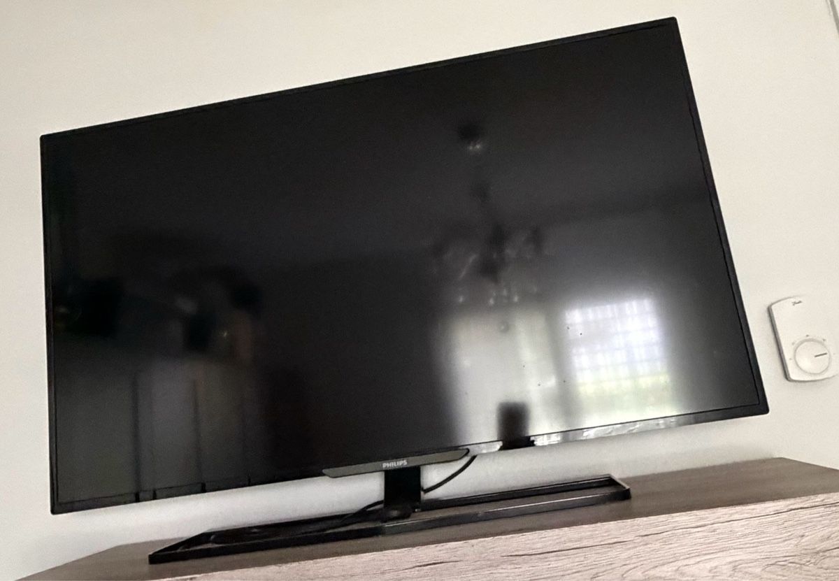 Philips Televisori: Philipps Fernseher – Usato da Volketswil venduto da fet_c2cz