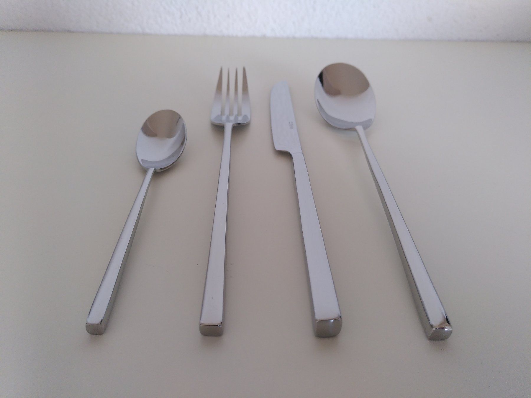 Set di posate: 2 Bestecksets SOLA unbenutzt – Nuovo e nell'imballaggio originale da Naters venduto da Luca099 2