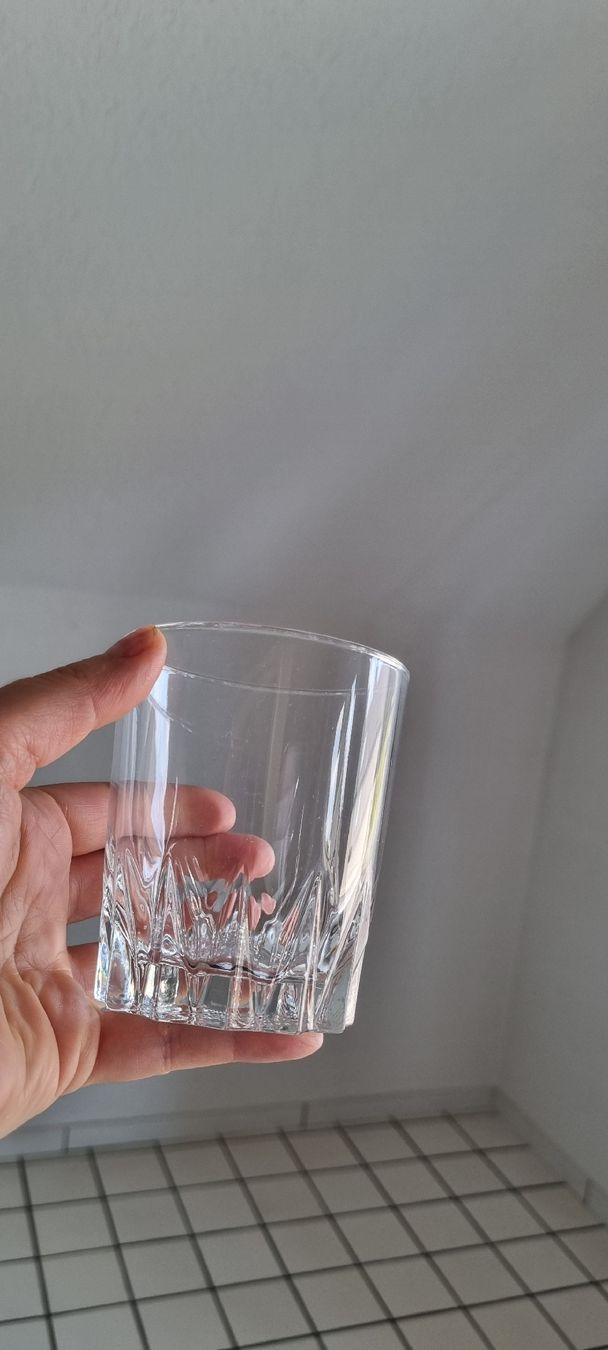 Bicchieri: 7 Whisky-/Cocktailgläser – Usato da Derendingen venduto da Rider3