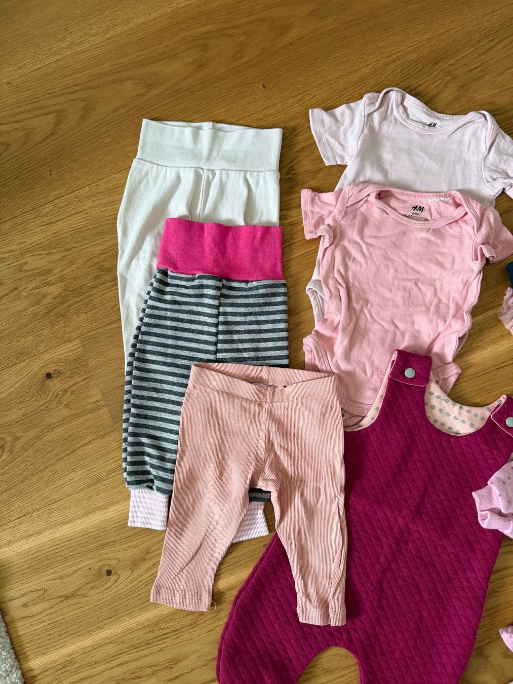 Kleiderpakete & -sets: Mädchen Kleiderpaket 62 – Gebraucht aus Schaffhausen von fiiat_500 2