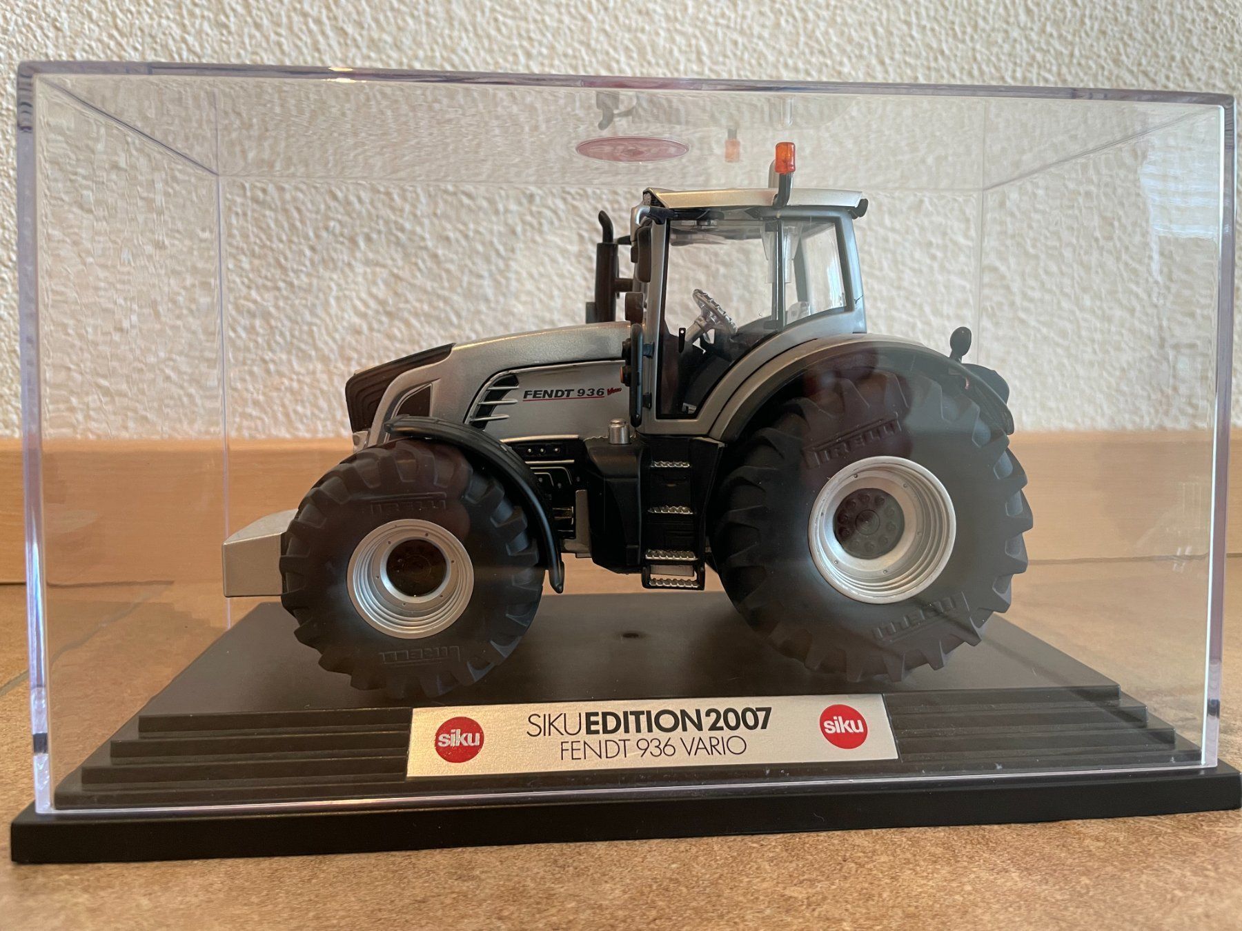 Fendt Trattori: SIKU Fendt 936 Vario – Nuovo e nell'imballaggio originale da Kreuzlingen venduto da Stefan1150