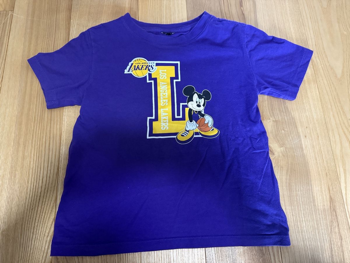 Nba Chemises, T-shirts & Polos: Lakers tshirt – D'occasion à Itingen par jessi811