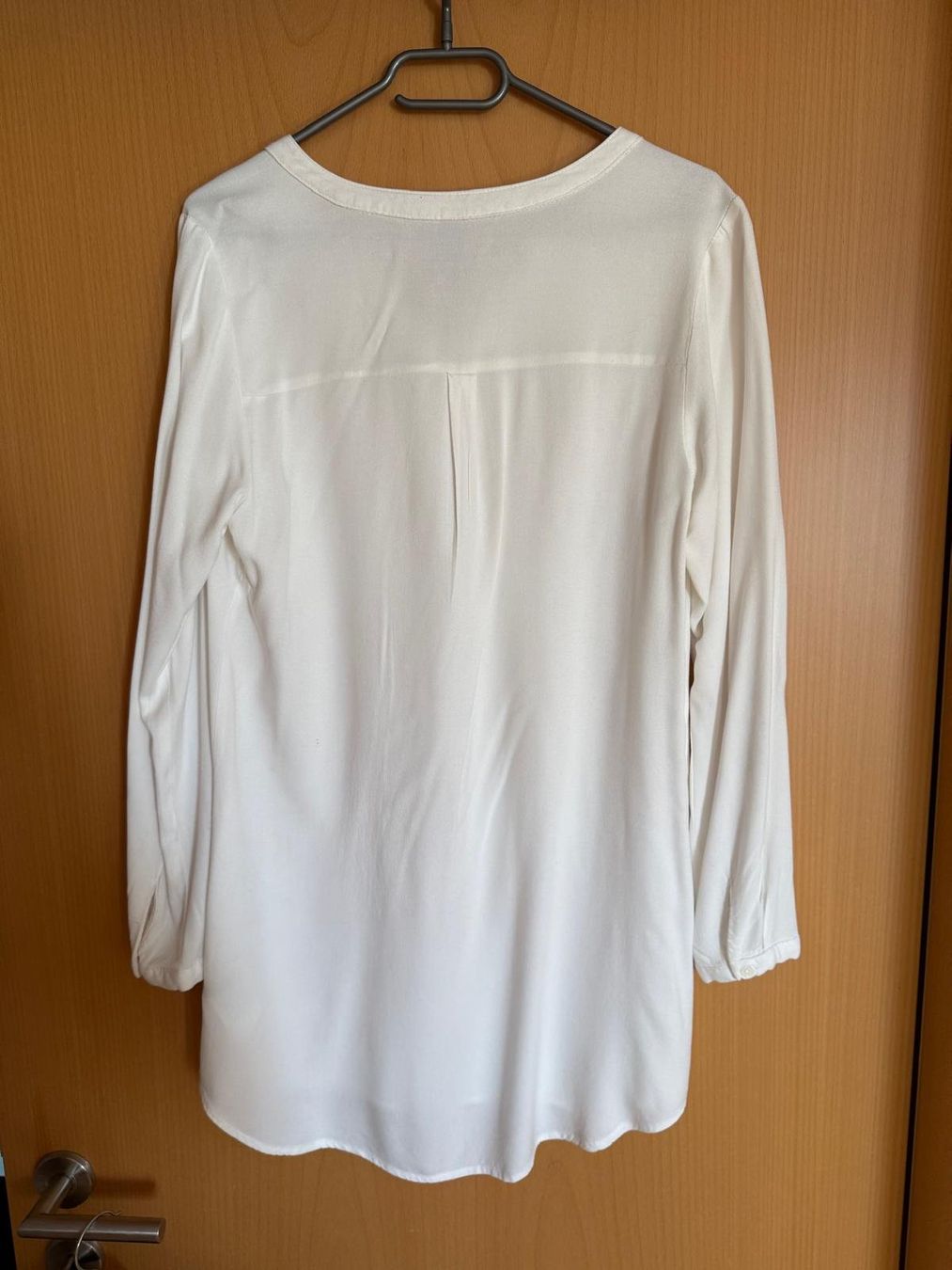 Tuniken: Multiblu Bluse / Tunika in Weiss | Gr. 38 | 100% Viskose – Gebraucht aus Auw von Francis07 1