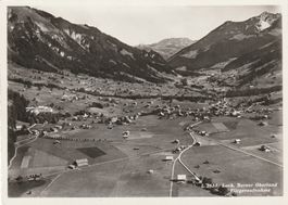 Lenk Flugaufnahme