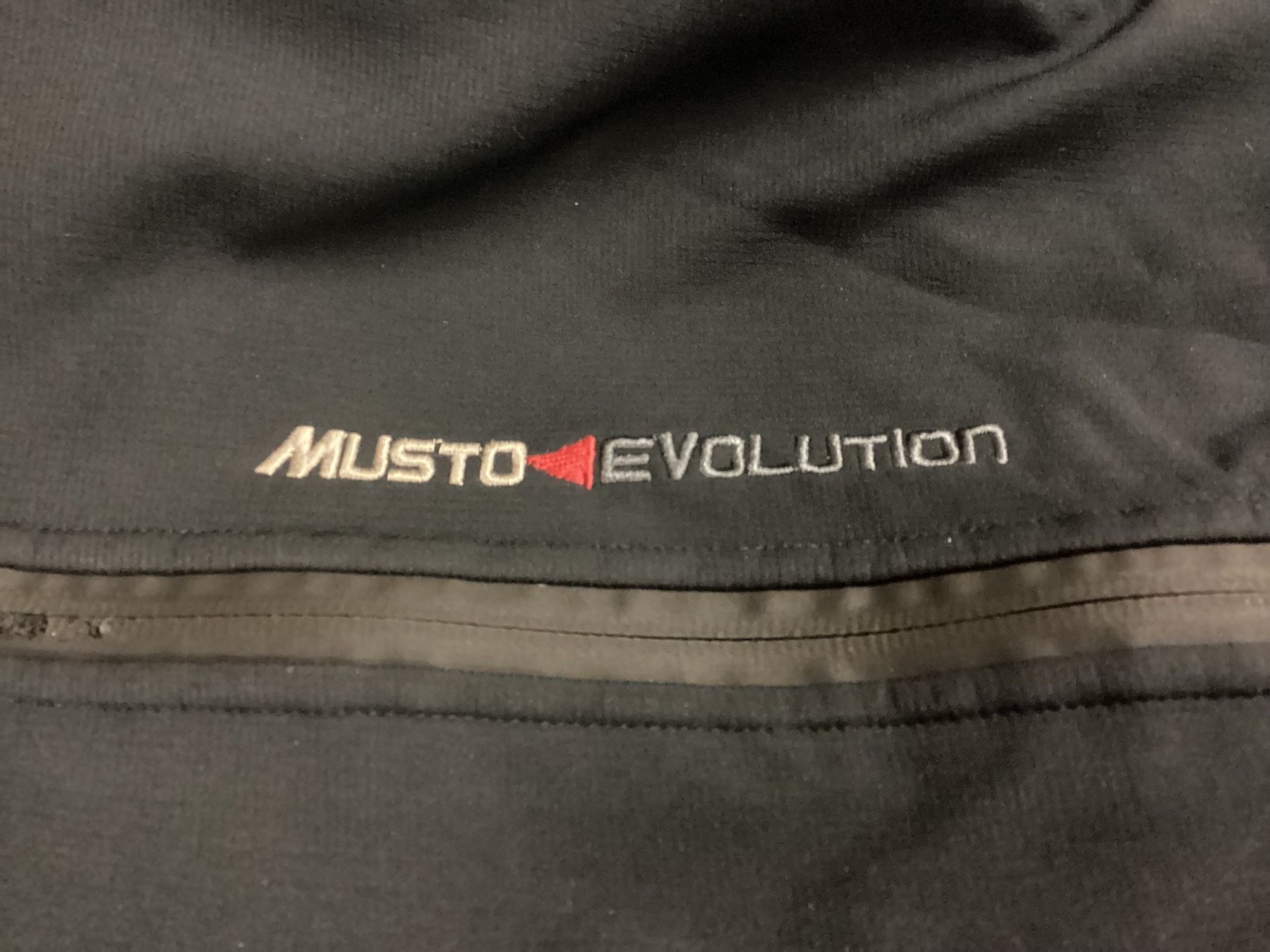 Jacken: Musto Softshell Jacke EVOLUTION, schwarz Grösse M gebraucht – Gebraucht aus Mörschwil von Monzar 3