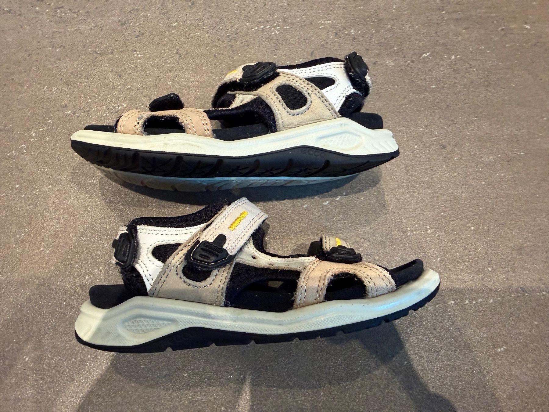 Ecco Chaussures filles: Sandalen, Grösse 25, Ecco – D'occasion à Haslen AI par s176 4