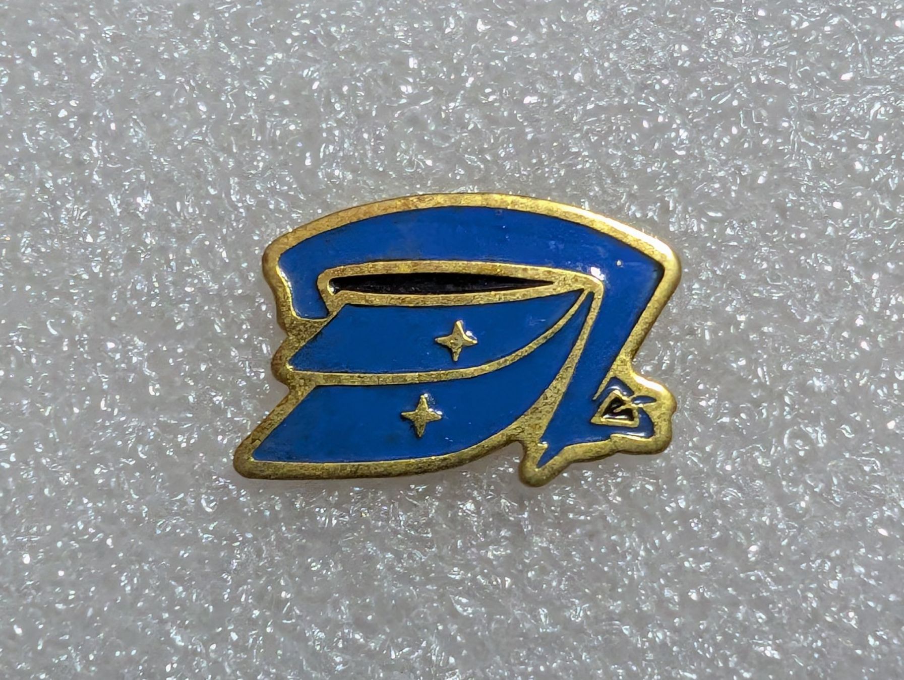 Plaketten & Abzeichen: Ansteckpin 248: – Gebraucht aus Oppligen von Pin-Fall-Shop