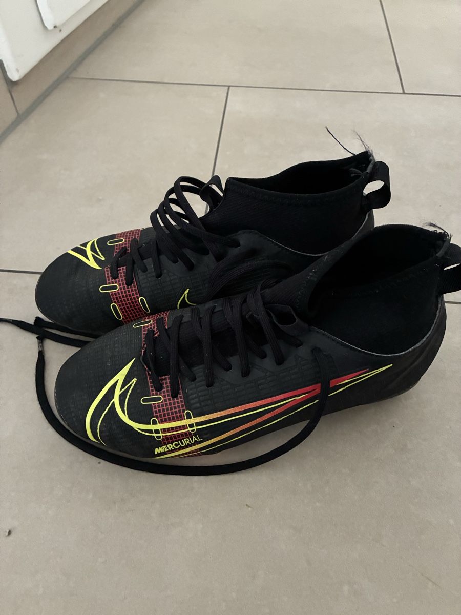 Nike Scarpe per ragazzi: Fussballschuhe Nike – Usato da Basel venduto da Pardesi84 1