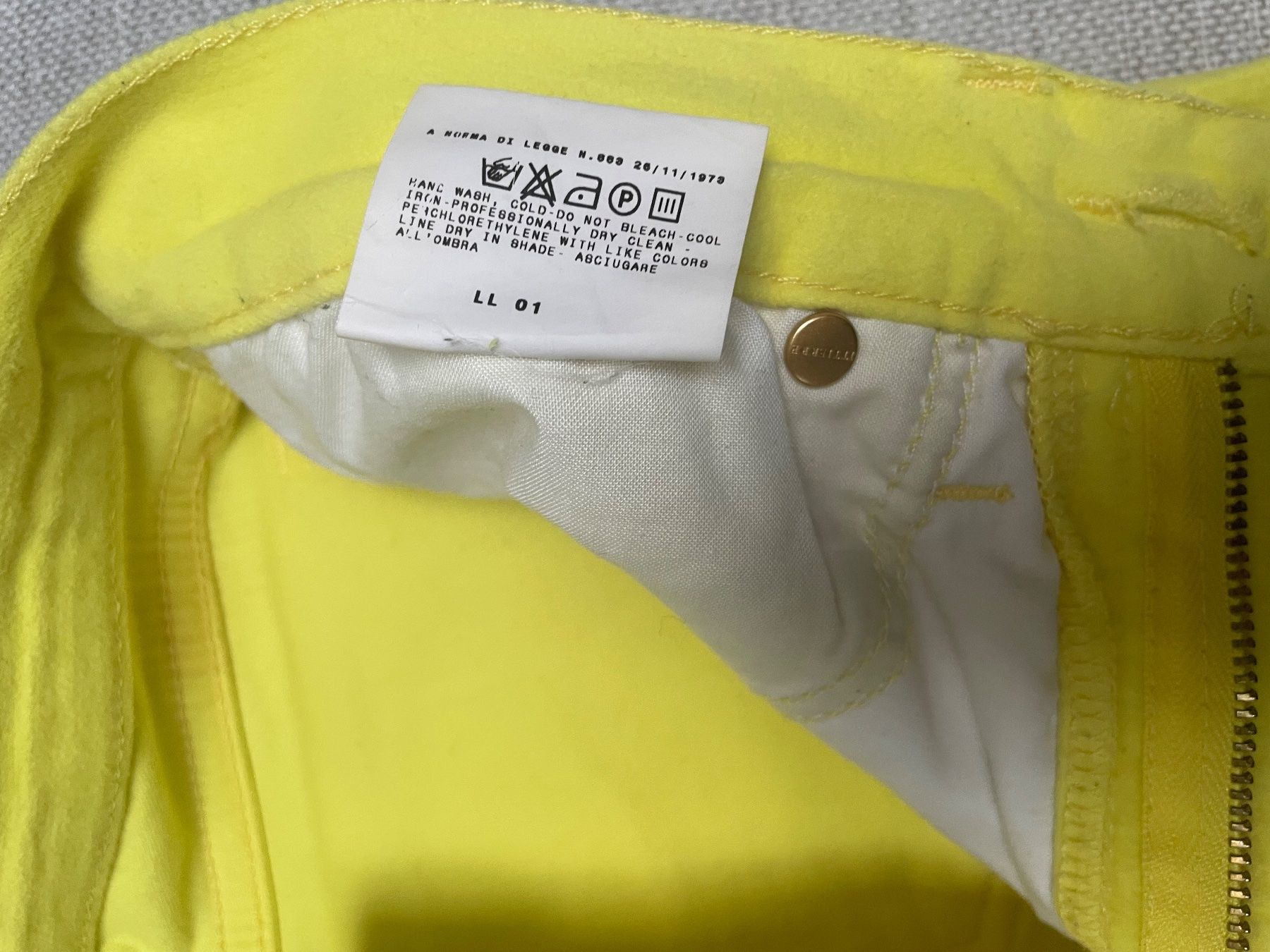 Hosen: Versace Hose – Gebraucht aus Minusio von Pink222 2