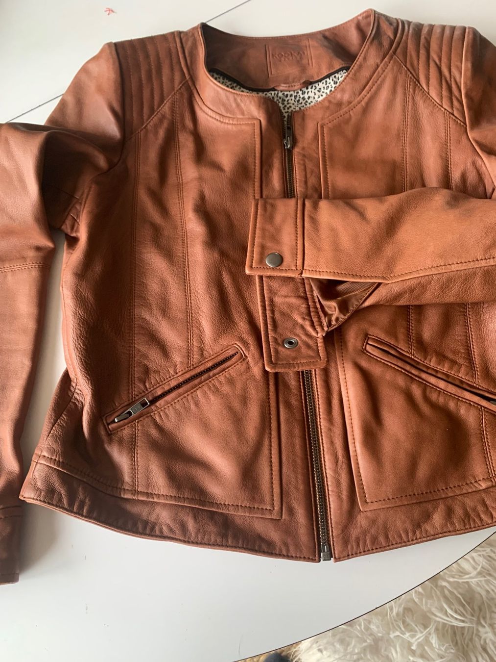 Giacche: 2 vestes cuir femmes – Usato da porrentruy venduto da choulchoul 1