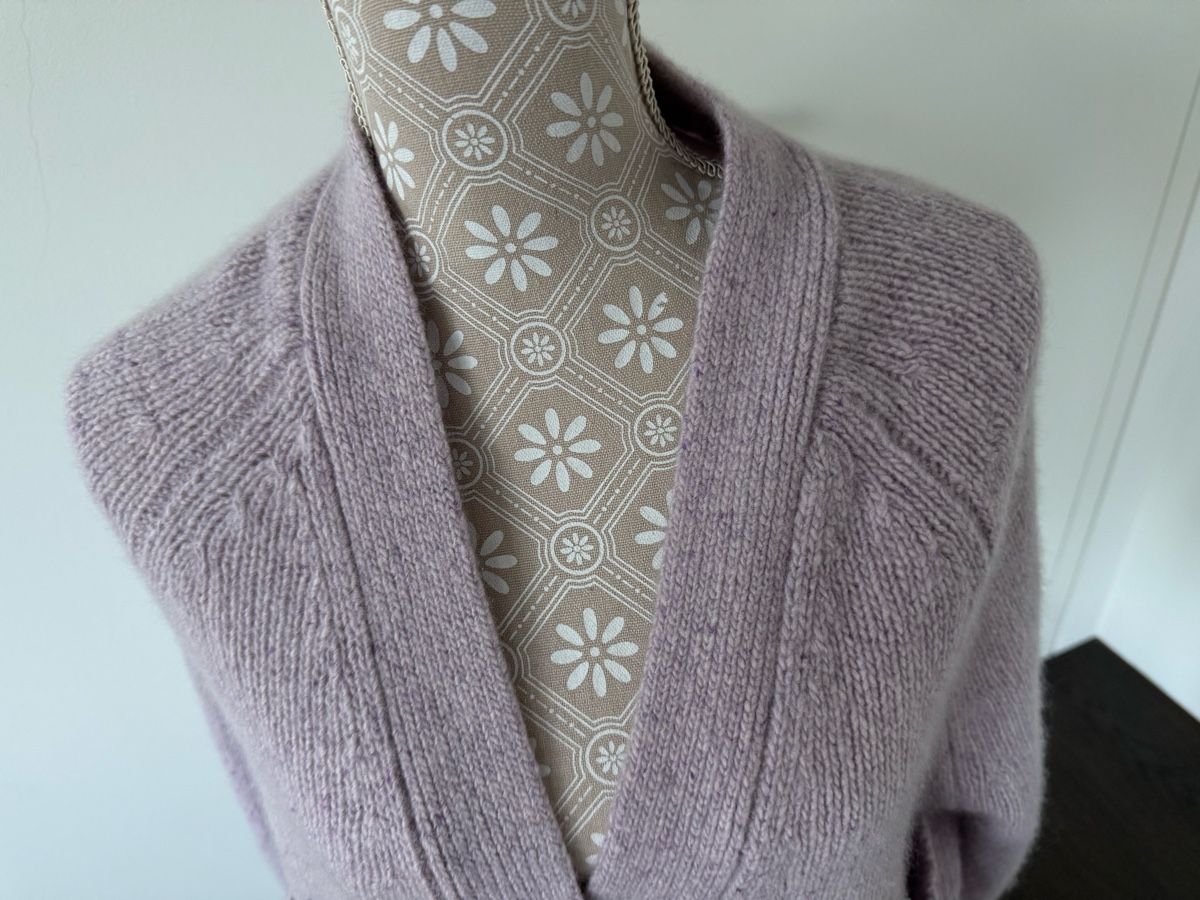 Allude Giacche: Allude Strickjacke Gr.XS – Nuovo (secondo la descrizione) da Balzers venduto da Lissi57 1