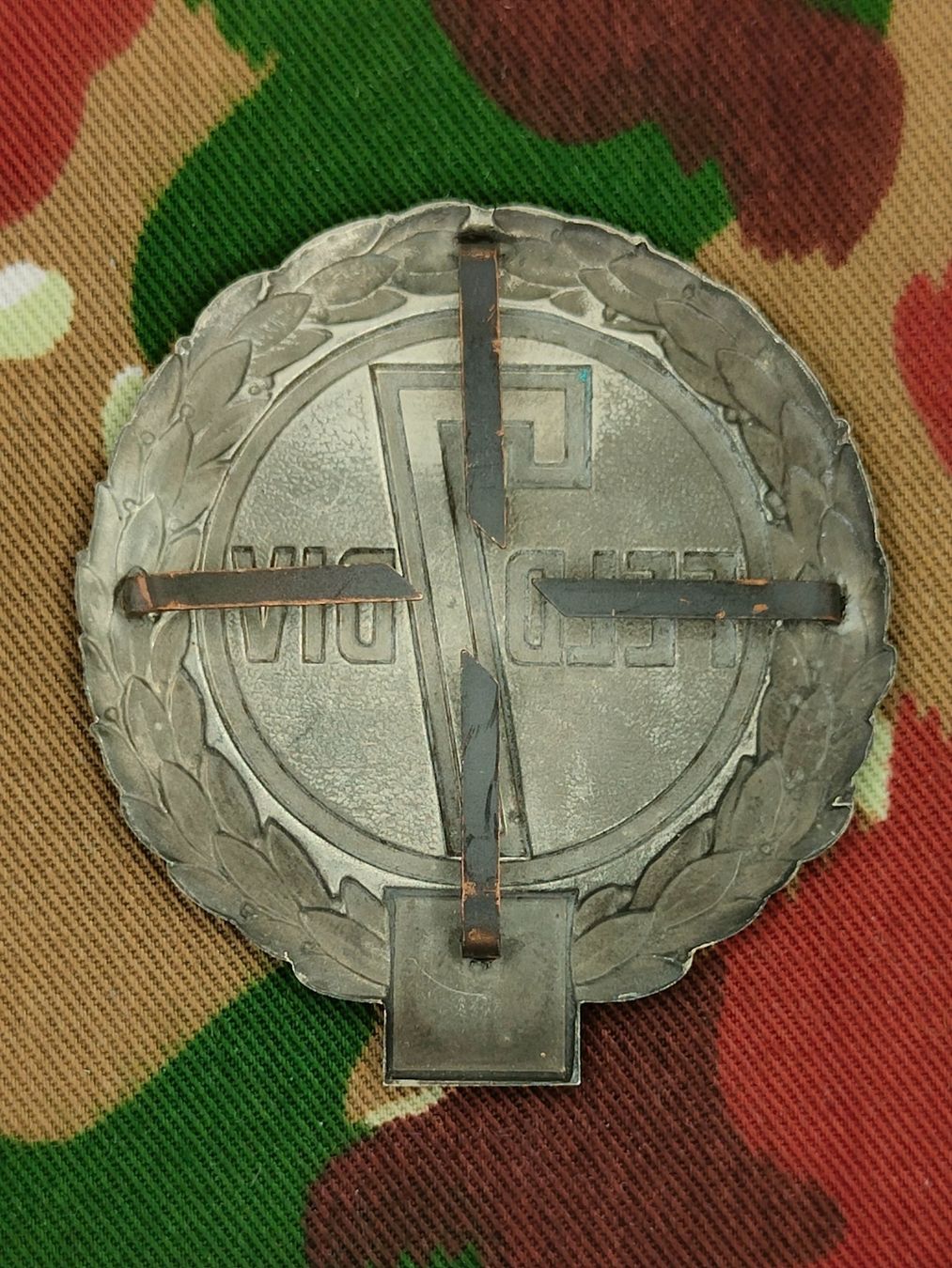 Schweizer Armee Placchette & Badge: Béretemblem Felddivision 7, Variante 2 – Usato da Bauma venduto da SwissMilitaria 1