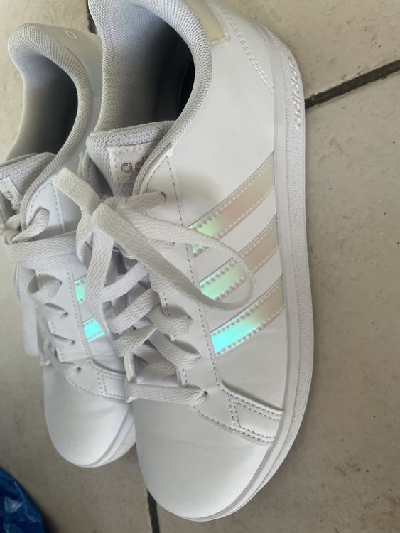 Weisse Adidas Schuhe, Grösse 38, Neu (Neu (gemäss Beschreibung