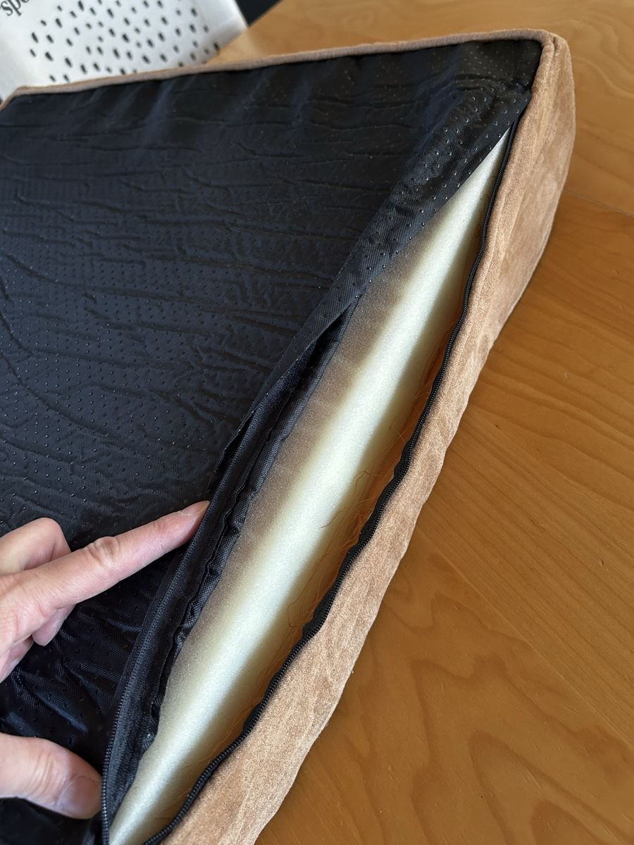 Cucce & Letti: Hunde Liege Matte Bett – Usato da Waltenschwil venduto da Hendi 3