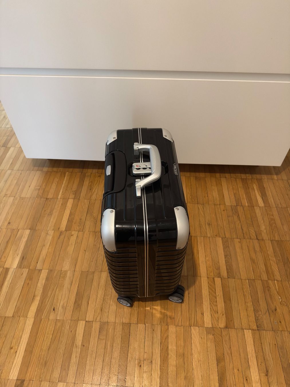Rimowa Reisekoffer: Rimowa Business Trolley – Gebraucht aus Wallisellen von BlackWhite 4