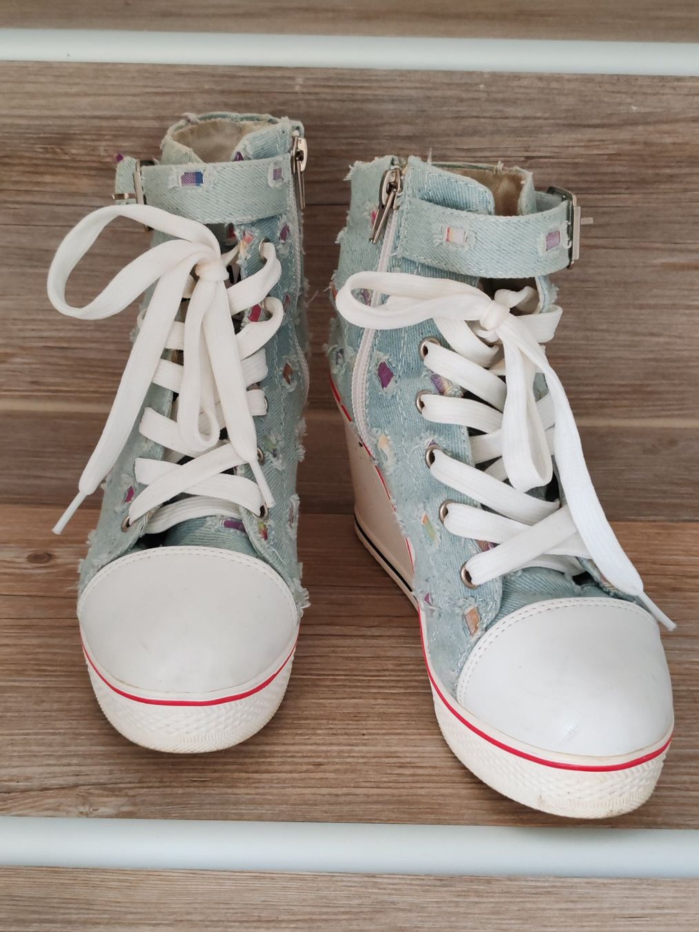 Chaussures femmes: High-Top-Sneaker Gr. 35 – D'occasion à Egnach par bgdo26