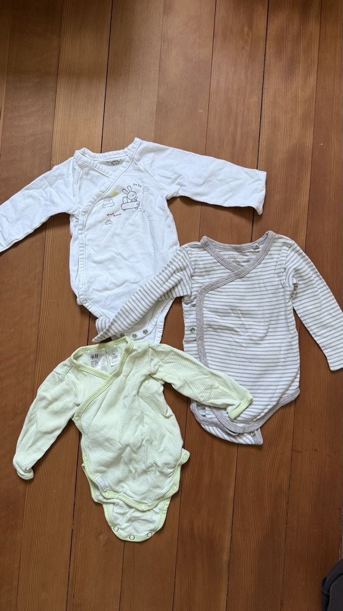 Lotti & Set di vestiti: Kleiderpaket Grösse 62 – Usato da Zürich venduto da Daniman