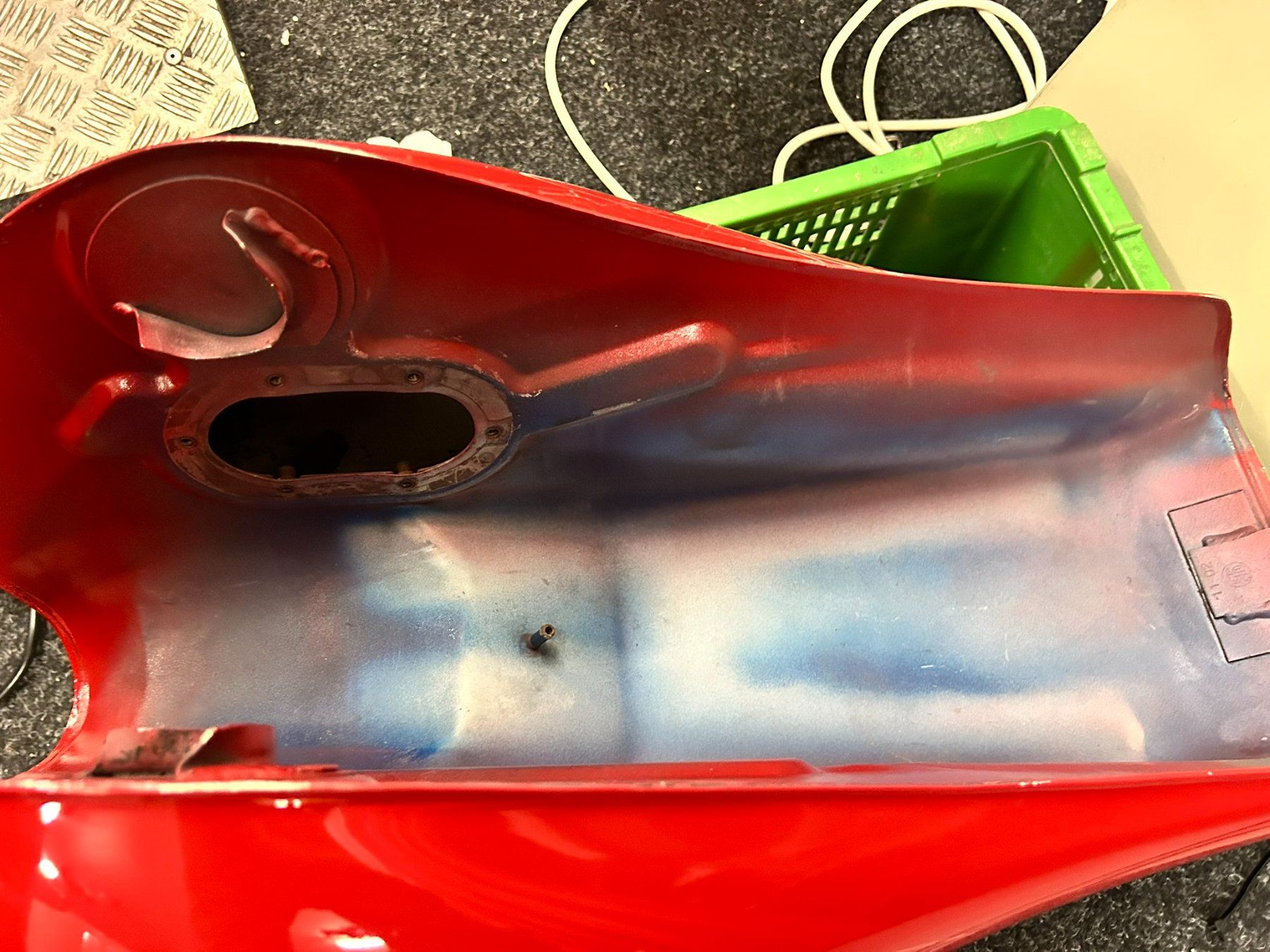 Moto Guzzi Accessori per altri veicoli: Moto-Guzzi California EV Tank 2003-2009 – Usato da Hüttikon venduto da mduke1 2
