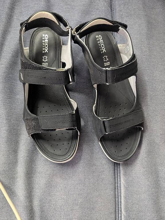 Geox Scarpe da donna: Sandale Geox cuir noir T.39 – Nuovo (secondo la descrizione) da Le Vaud venduto da din_2fj7 3