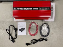 Sinus-Wechselrichter mit LCD Display 12 -> 230 V 2000W
