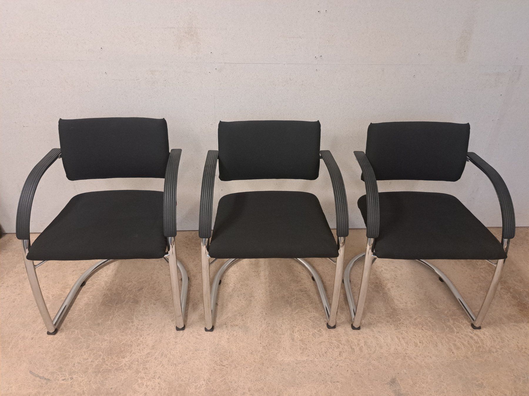 Stühle: 3x Sitag Freischwinger Konferenzstuhl – Gebraucht aus Belp von deal-now
