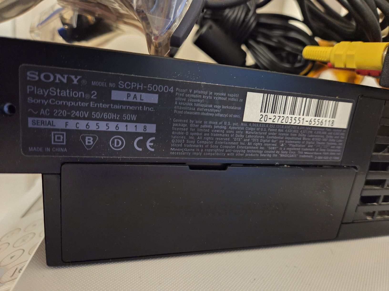 Sony Giochi: Sony Playstation 2 (PS2) Konsole mit 2 Controller  – Usato da Flawil venduto da Hamdia12 3