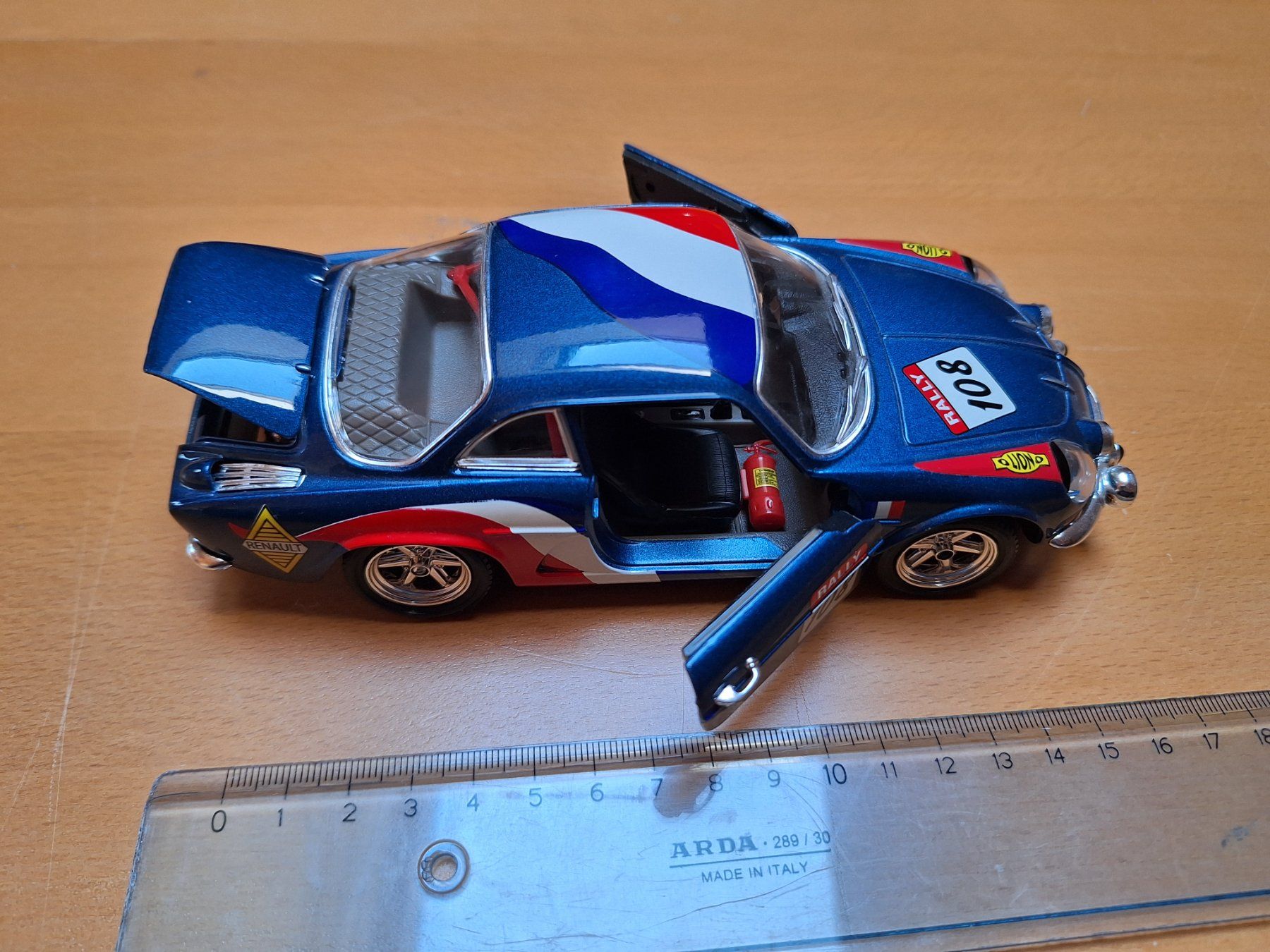 Renault Modellini d'auto: Modellauto Renault Alpine A110 Massstab 1/24 – Usato da Genolier venduto da Antoine30 1
