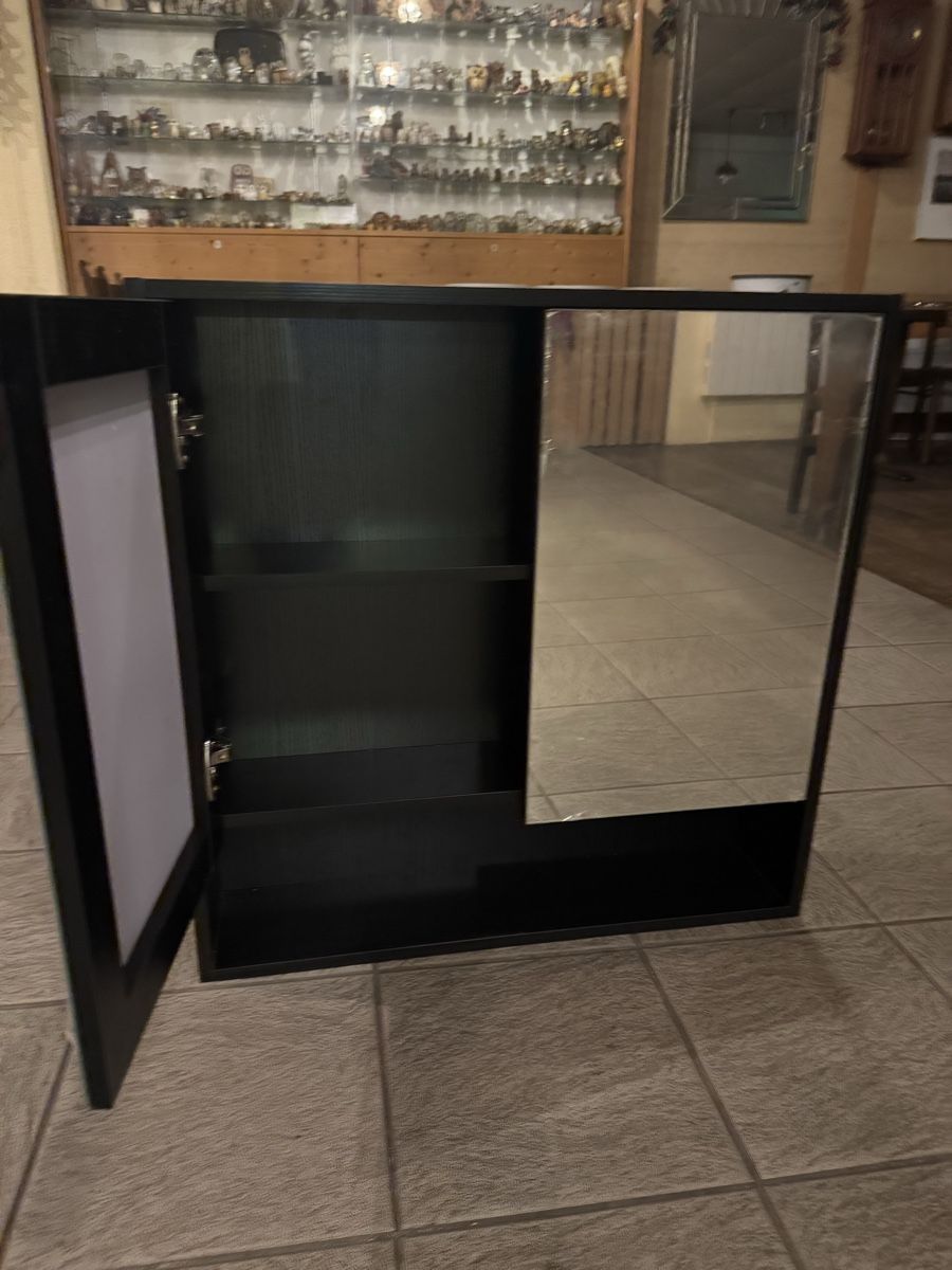 Armadietti a specchio: Spiegelschrank für Badezimmer – Nuovo (secondo la descrizione) da Lobsigen venduto da buesseli 1