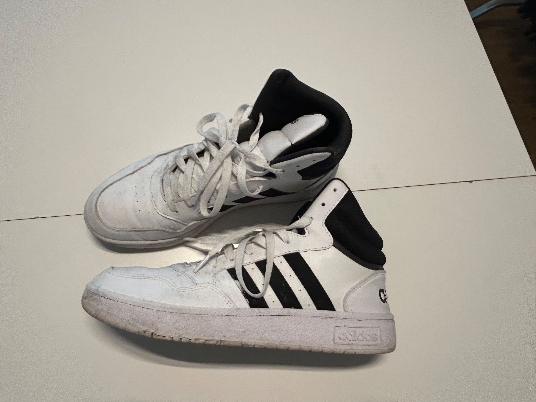 Adidas Scarpe da uomo: adidas Basketballschuh – Usato da Morschach venduto da BioMueller 1