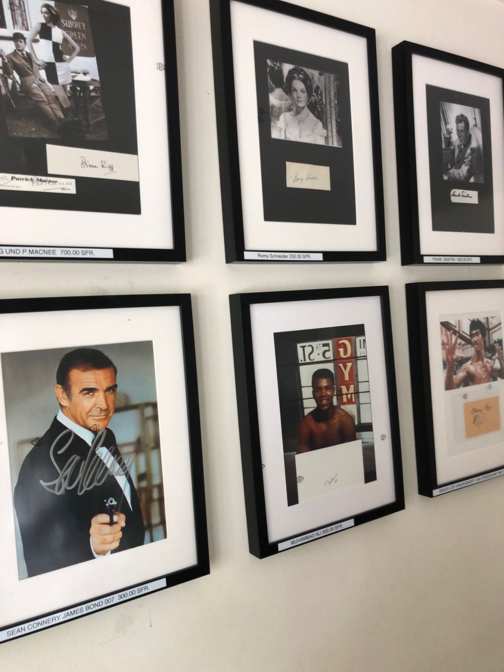 Autografi: BRUCE LEE HANDSIGNIERT UND EINGERAHMT MIT COA – Usato da Egg b. Zürich venduto da Dbunny 1