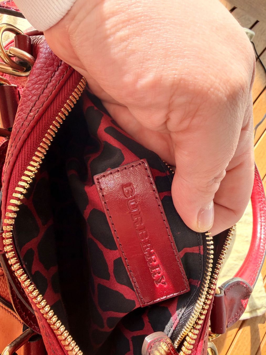Burberry Borse da donna: Burberry Handtasche Leder in Rot – Nuovo (secondo la descrizione) da Brütten venduto da Rod816 6