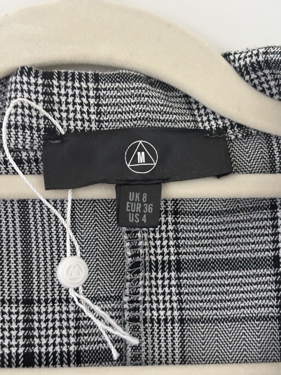 Vestes: Missguided Plaid Wrap Front Blazer Romper Jumpsuit – Neuf (Voir description) à Zug par and_tl9y 2