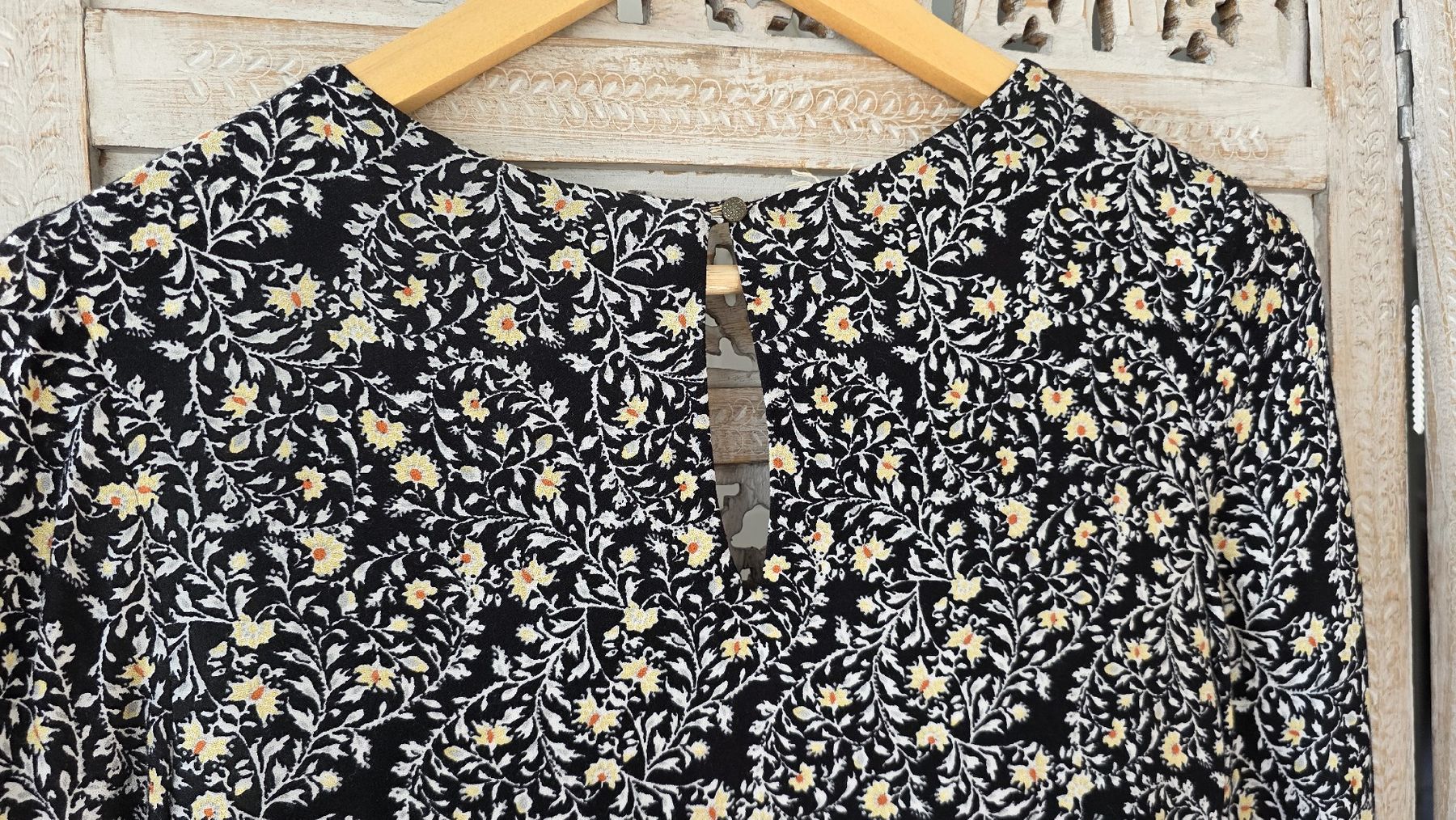 Vestiti: Robe fleurie ICODE Taille 34/36 état neuf – Nuovo (secondo la descrizione) da Courgevaux venduto da AT12 4