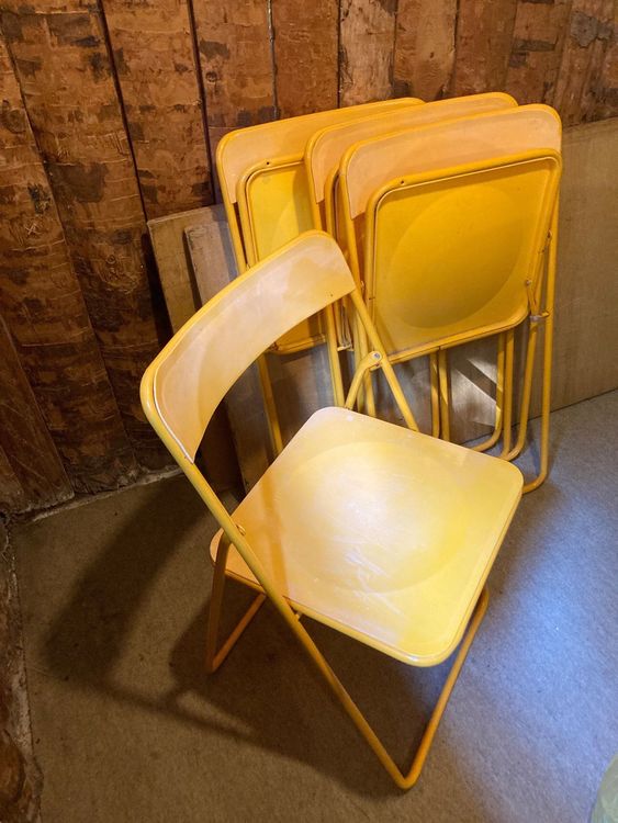 Vier Klappstühle für den Garten Kaufen auf Ricardo