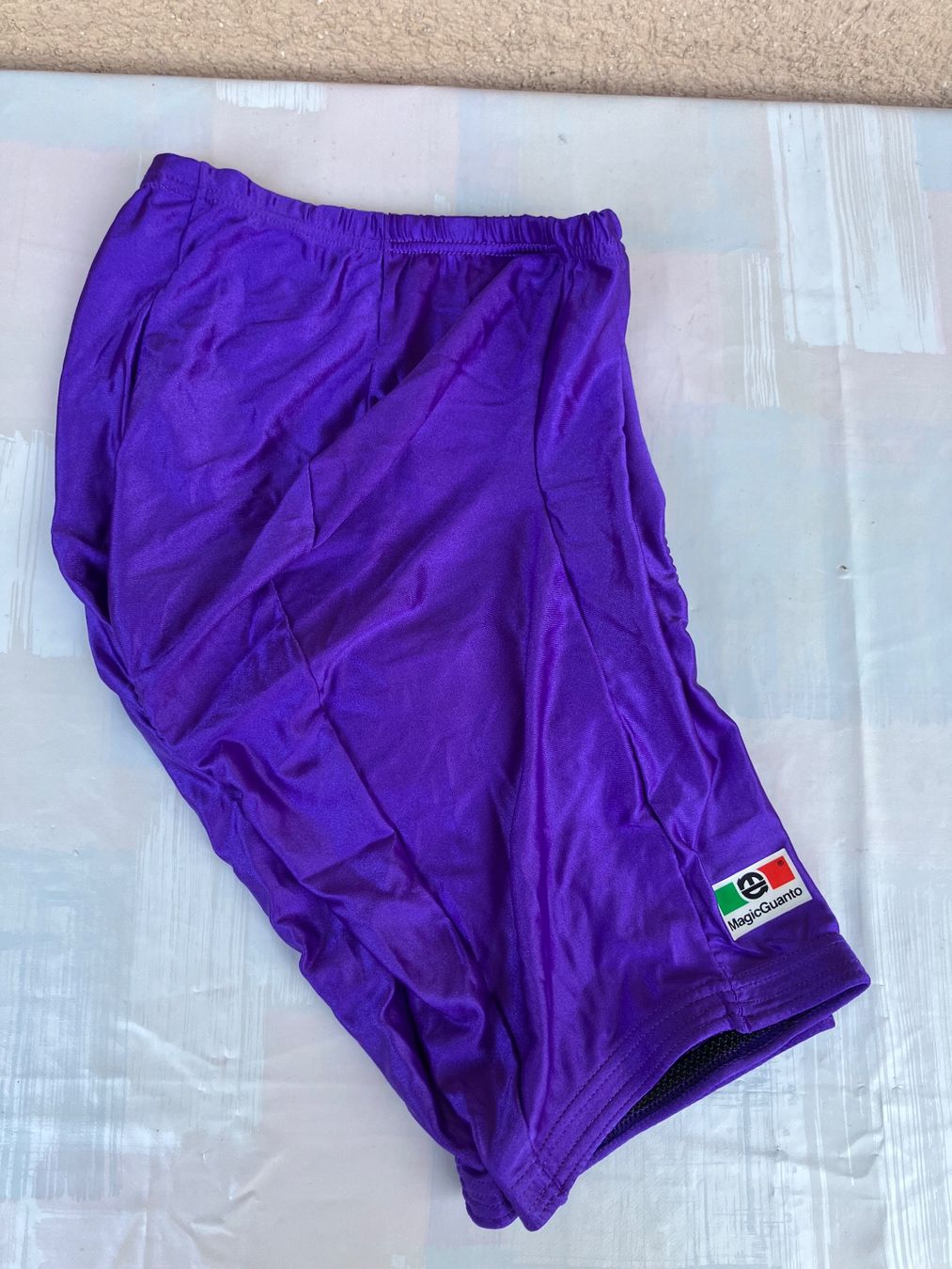 Pantalons: Velohose kurz Grösse S MagicGuanto – D'occasion à Trimbach par cendira