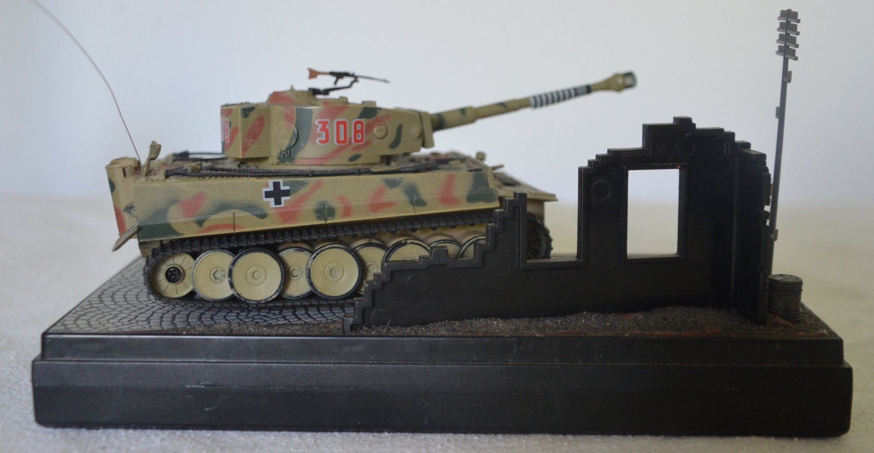 Modellismo RC: Tiger 1 Tank RC – Difettoso da Collonges venduto da arashee 4