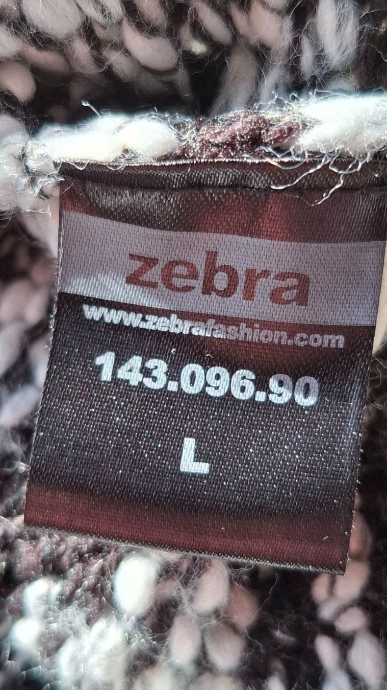 Zebra Maglioni & Felpe: Zebra Strickpullover, Schwarz/Weiss – Usato da Plagne venduto da Reticulum01 1
