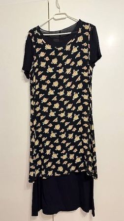 Kleid 2 lagig,