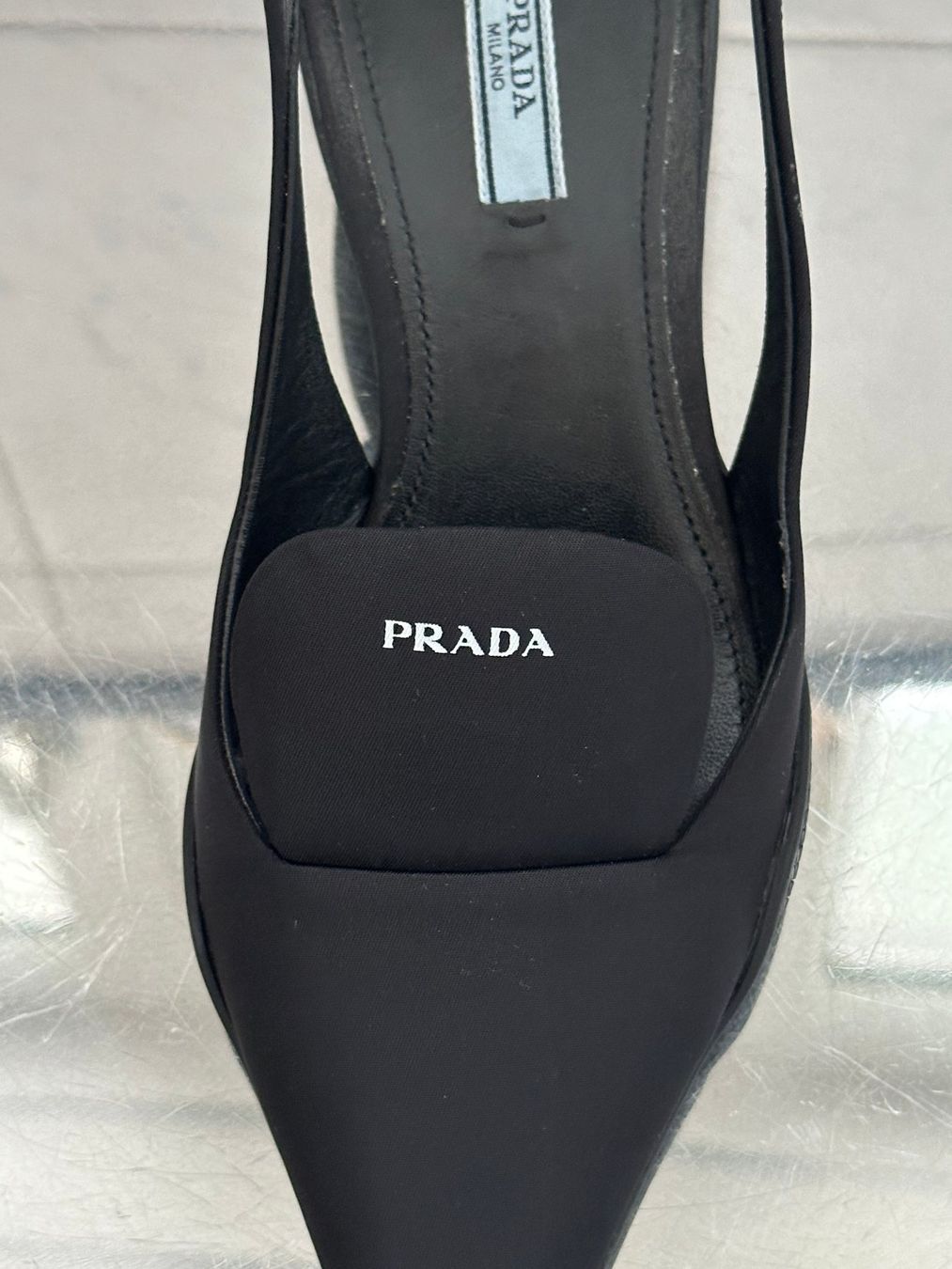 Prada Scarpe da donna: Original Prada Slingback-Pumps Grösse 38 – Nuovo (secondo la descrizione) da Mörschwil venduto da muenggeli99 7