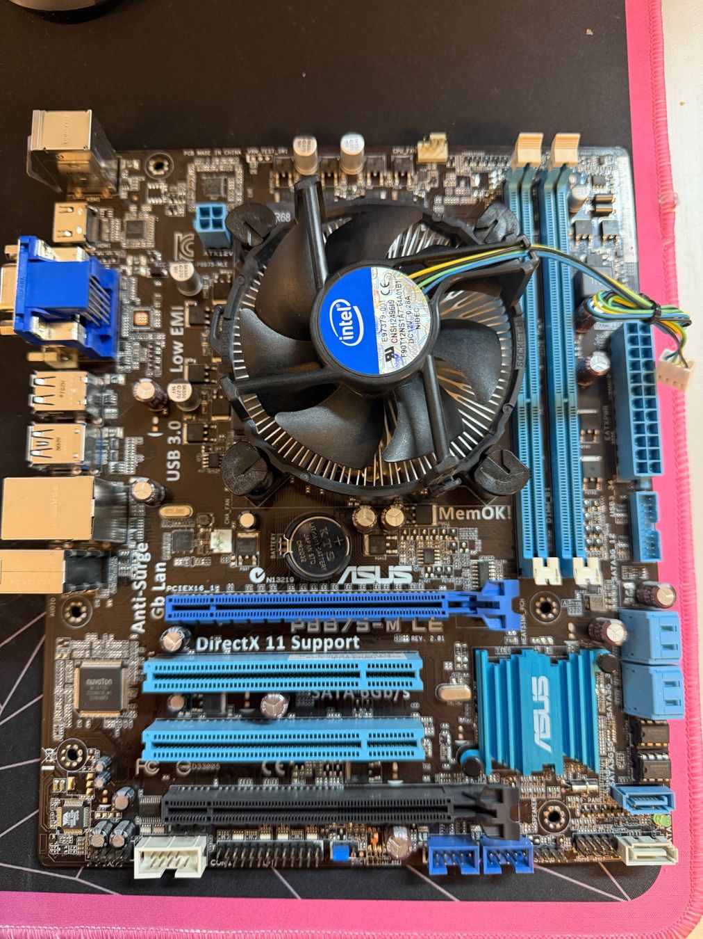 Asus Cartes mère: P8B75-M LE Asus Motherboard – D'occasion à Zizers par Digitag0 1