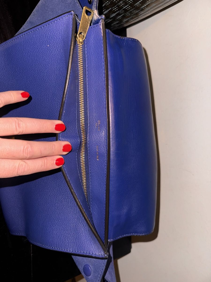 Borse da donna: Céline Trapeze Handtasche Dunkelblau – Usato da Regensdorf venduto da mery26 5