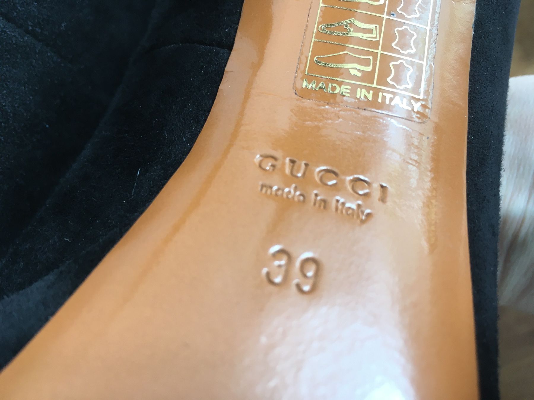 Gucci Damenschuhe: Gucci Pumps Leder Gr. 39 – Gebraucht aus Windisch von Lyudmila01 6