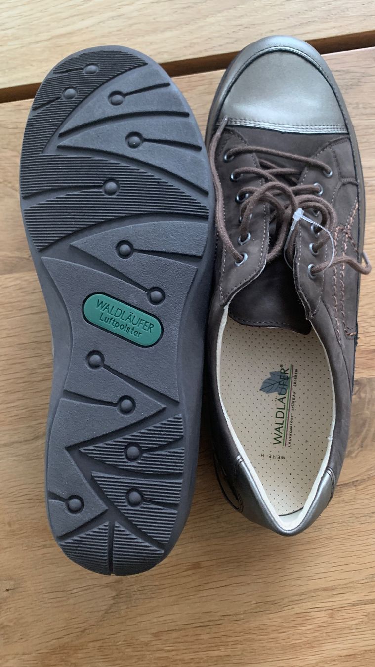 Scarpe da donna: NEUE Damenschuhe Waldläufer – Nuovo (secondo la descrizione) da Hochdorf venduto da suatvid 5
