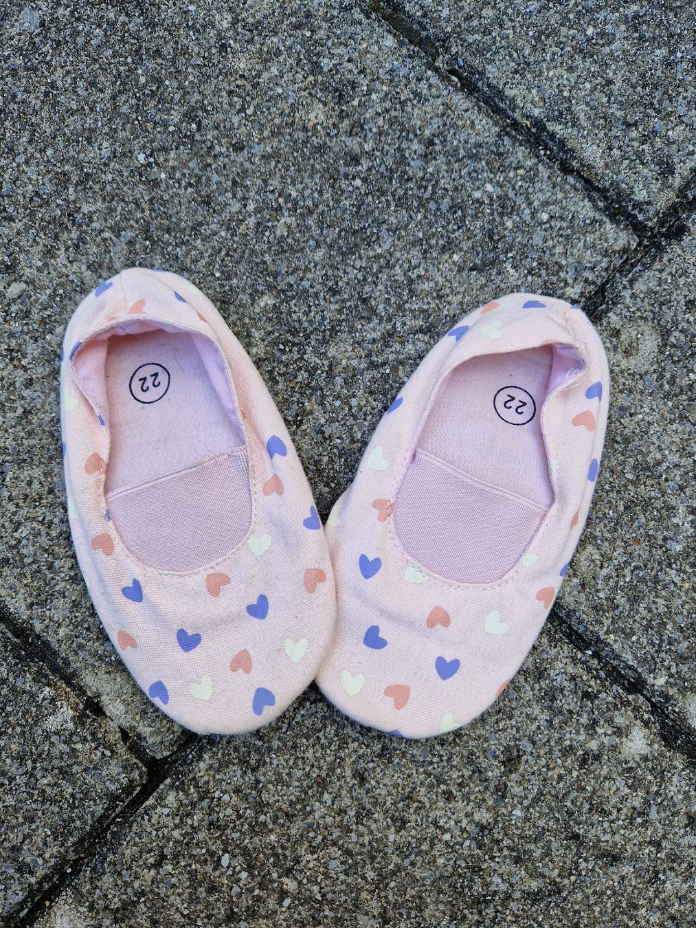 Scarpe per ragazzi: Turntäppeli – Usato da Uster venduto da kat_kzz2