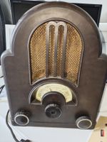 antikes Radio Mende 