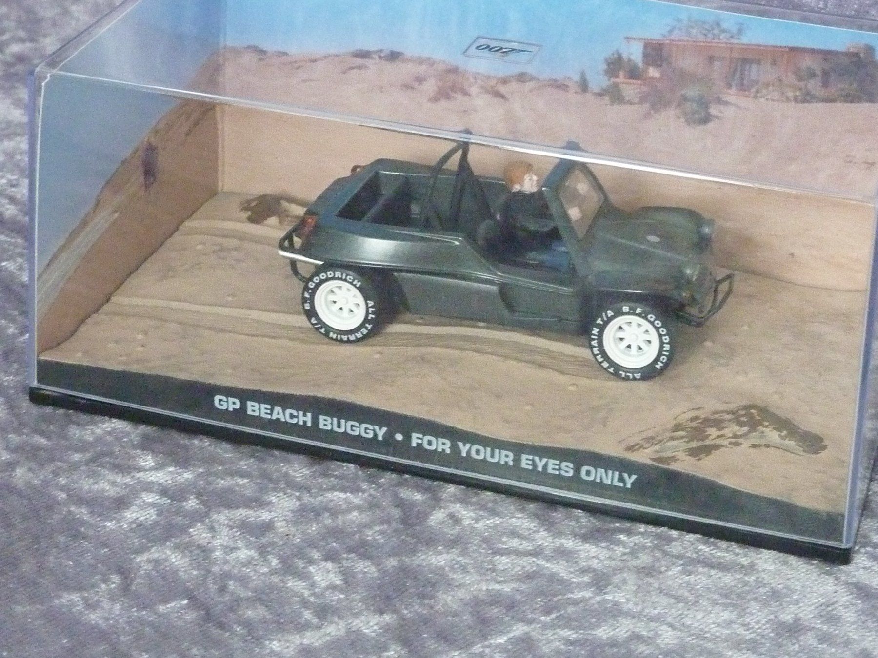 Volkswagen Modellini d'auto: VW Beach Buggy James Bond 1:43 – Nuovo (secondo la descrizione) da Dürrenäsch venduto da modellautos4you